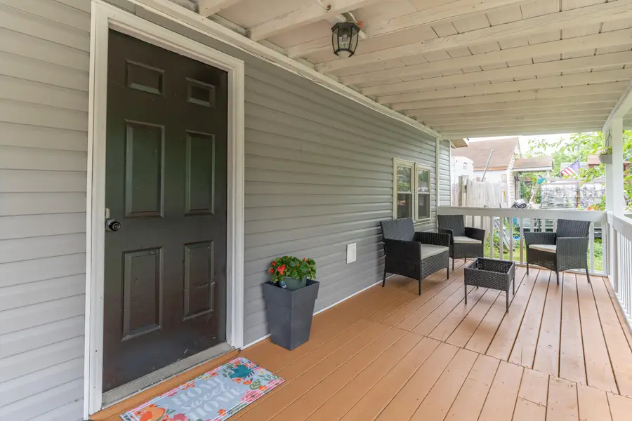 302 3rd St., Moberly, MO 65270 - #2