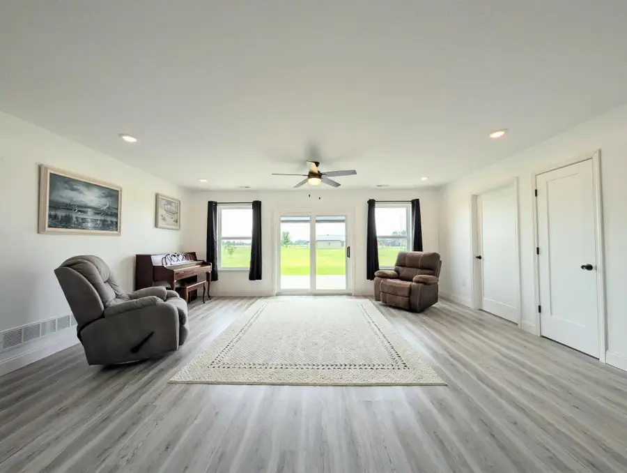10 Andy Court, Clark, MO 65243 - #3