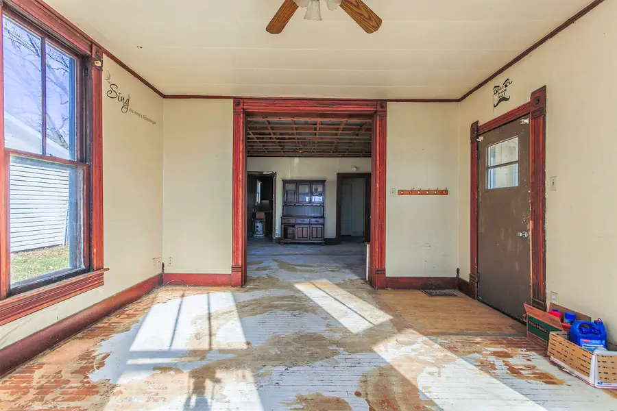 409 Barrow St., Moberly, MO 65270 - Image #2