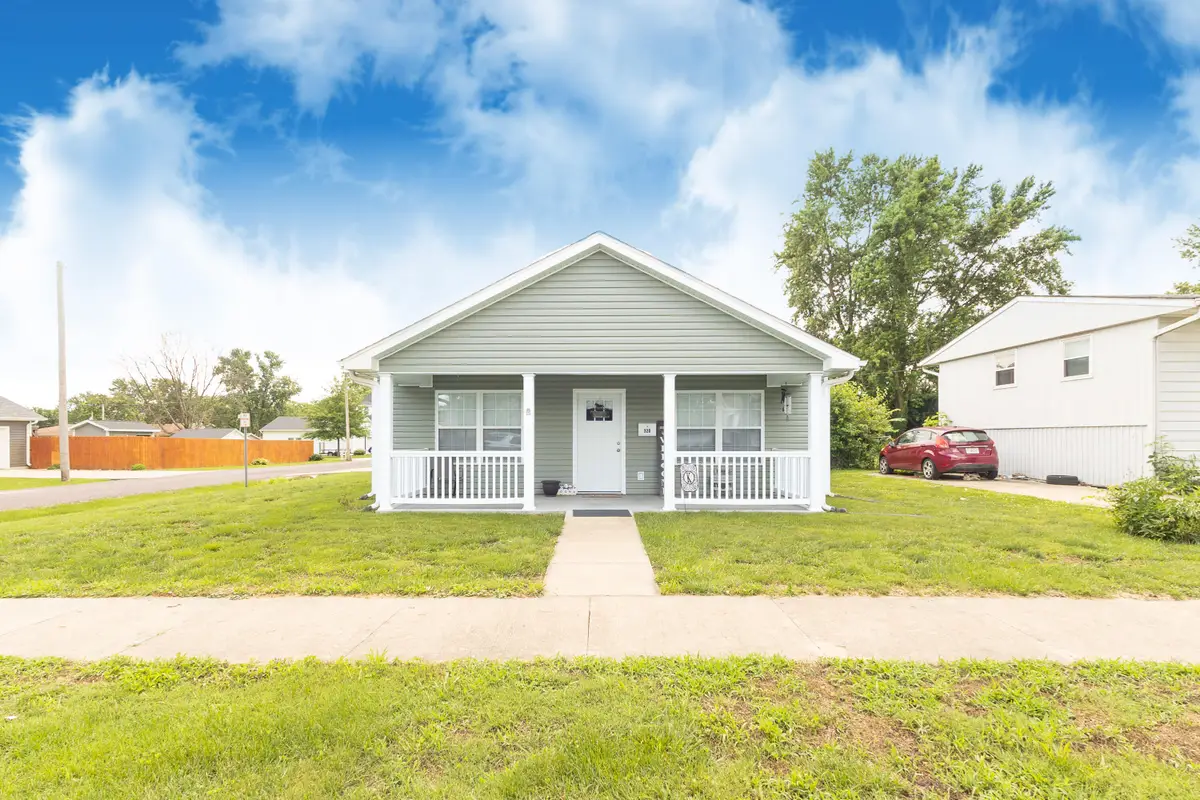 320 Halleck St., Moberly, MO 65270 - #1