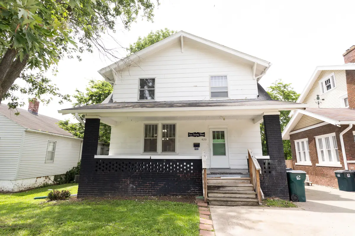 423 S 5th St., Moberly, MO 65270 - #1