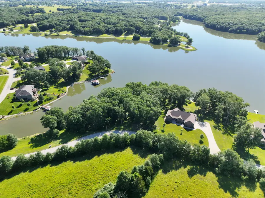 1810 W Shore Dr., Macon, MO 63552 - #2