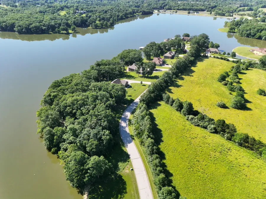 1810 W Shore Dr., Macon, MO 63552 - #3