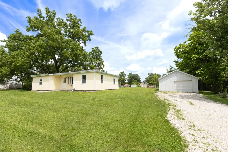 206 Missouri St., Higbee, MO 65257 - #2