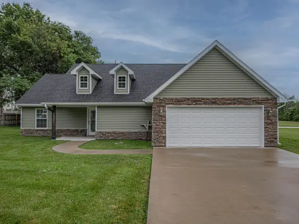 1808 S Morley St., Moberly, MO 65270