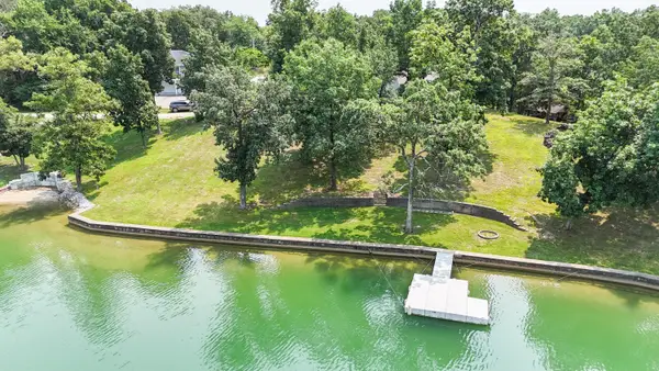 Plat 15 Lot 802, Keytesville, MO 65261