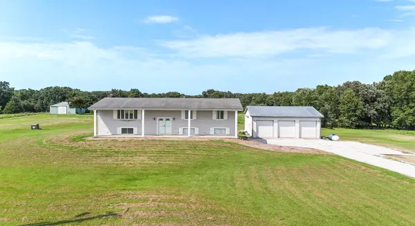 3189 State Highway Yy, Moberly, MO 65270