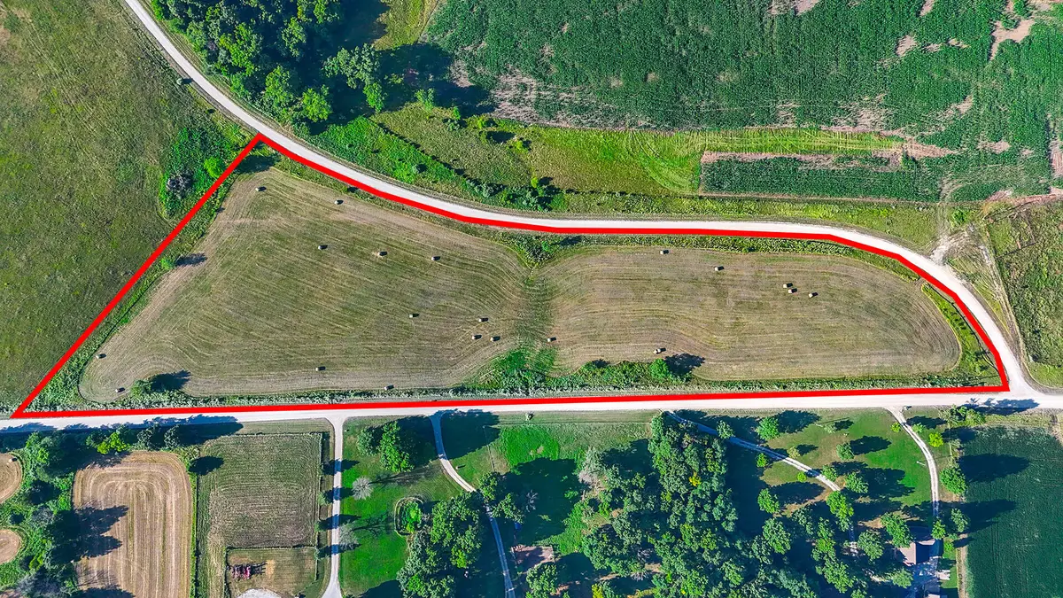 2546 County Road 1265, Huntsville, MO 65259 - #1
