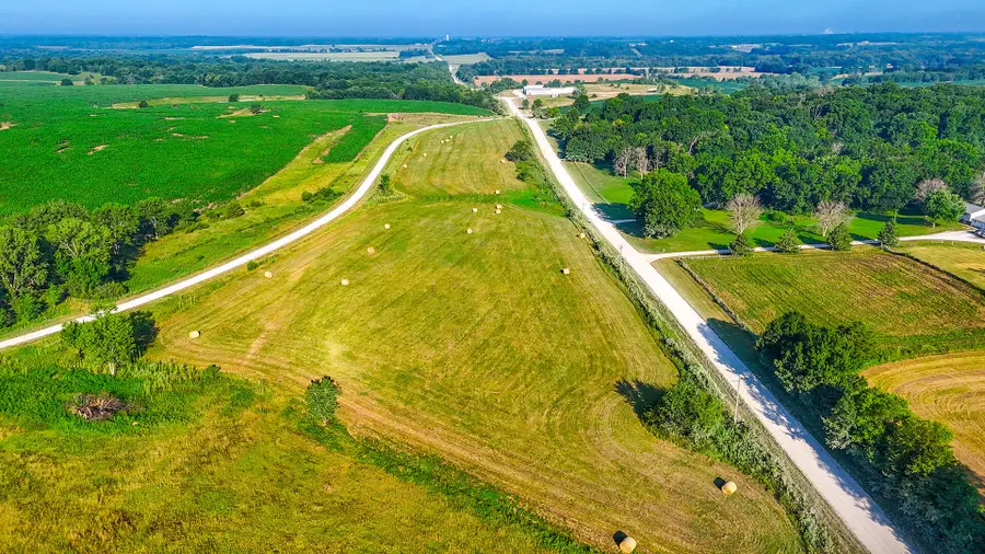 2546 County Road 1265, Huntsville, MO 65259 - #3