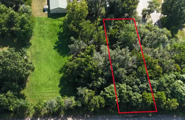 N Ault St., Moberly, MO 65270