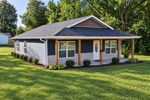 102 W Library St., Huntsville, MO 65259