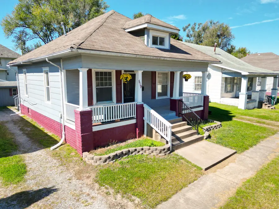 519 Monroe Ave., Moberly, MO 65270 - #2