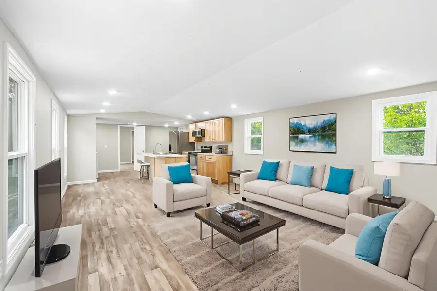 1884 County Road 1225, Huntsville, MO 65259 - #2