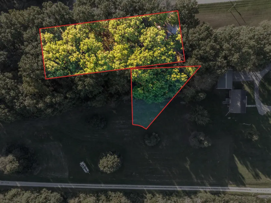 W Squaw, Keytesville, MO 65261 - #3
