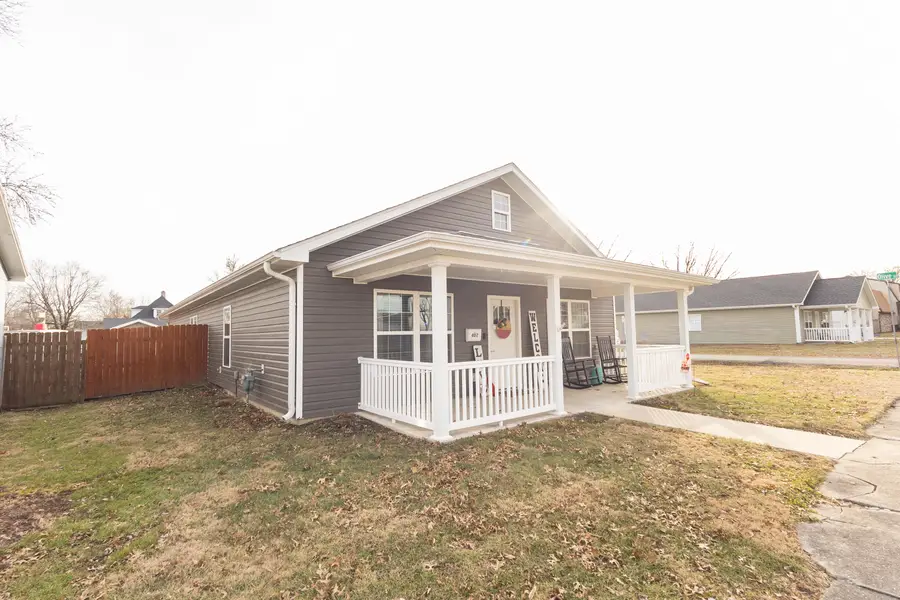 402 Halleck, Moberly, MO 65270 - #2