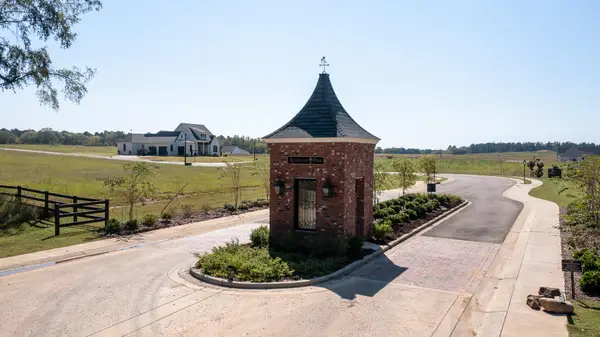 35 Chanel Lane (lot 27), Starkville, MS 39759