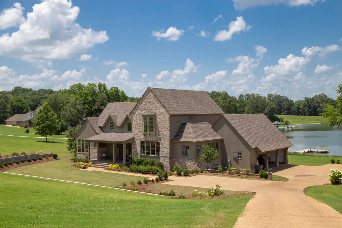 314 West Briar Lake Dr., Starkville, MS 39759 - #1