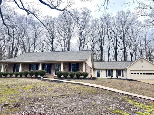 360 Waring Rd, Columbus, MS 39705