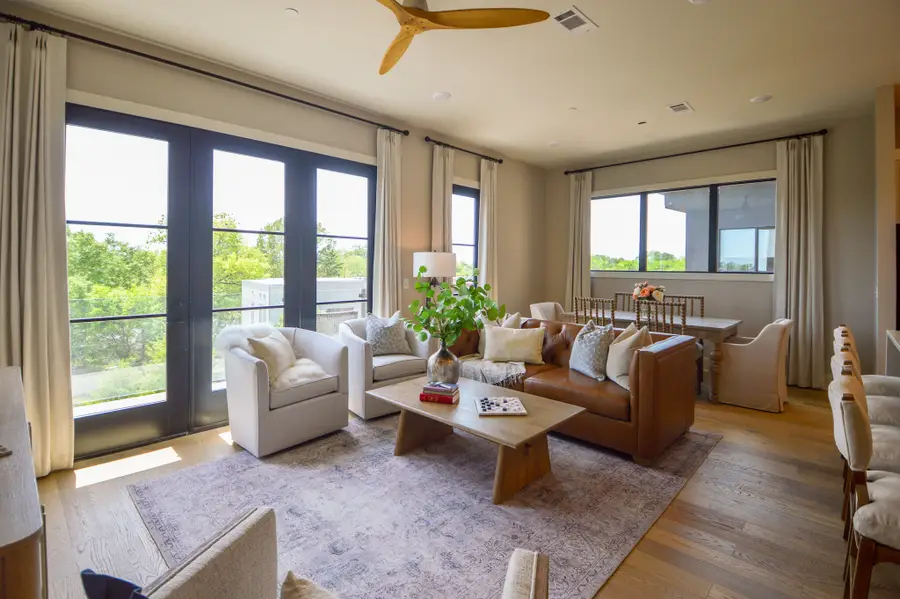 403 Russell St #402, Starkville, MS 39759 - #3