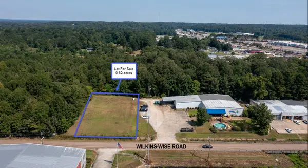 North side Wilkins Wise Road, Columbus, MS 39705