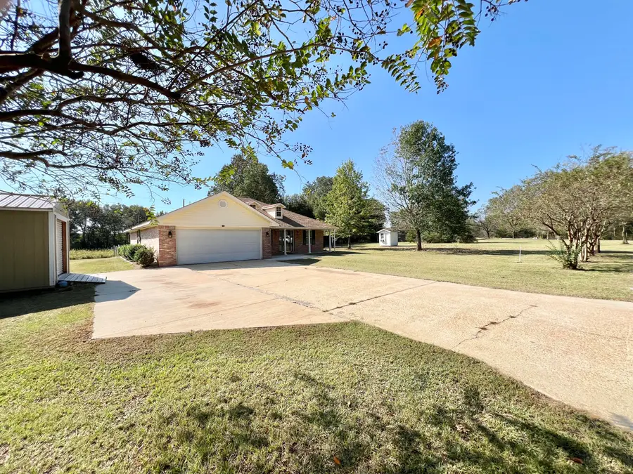 541 Mt Airey Church Rd, Columbus, MS 39701 - #3