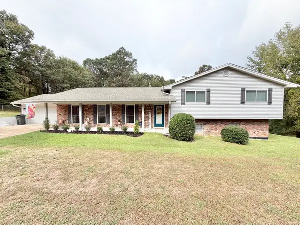 2263 Ridge Rd, Columbus, MS 39705