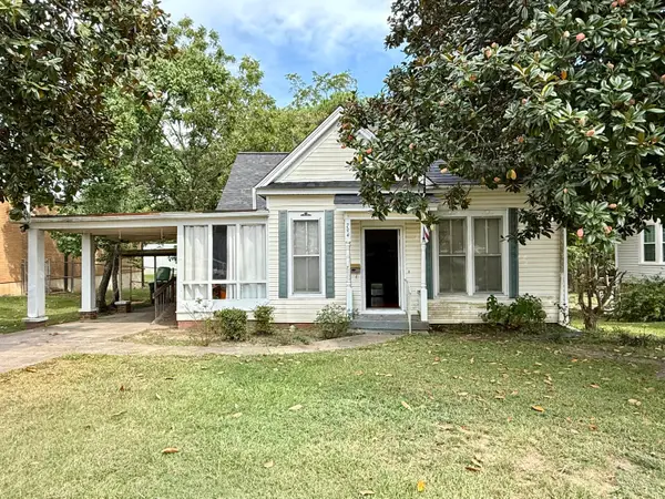 794 S Columbus Ave, Louisville, MS 39339