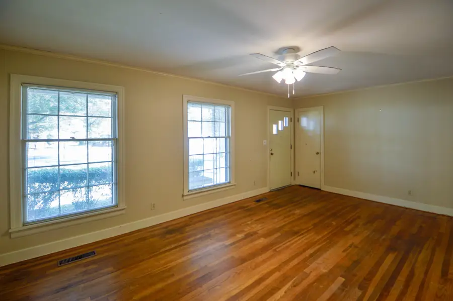 514 S Montgomery St, Starkville, MS 39759 - #3