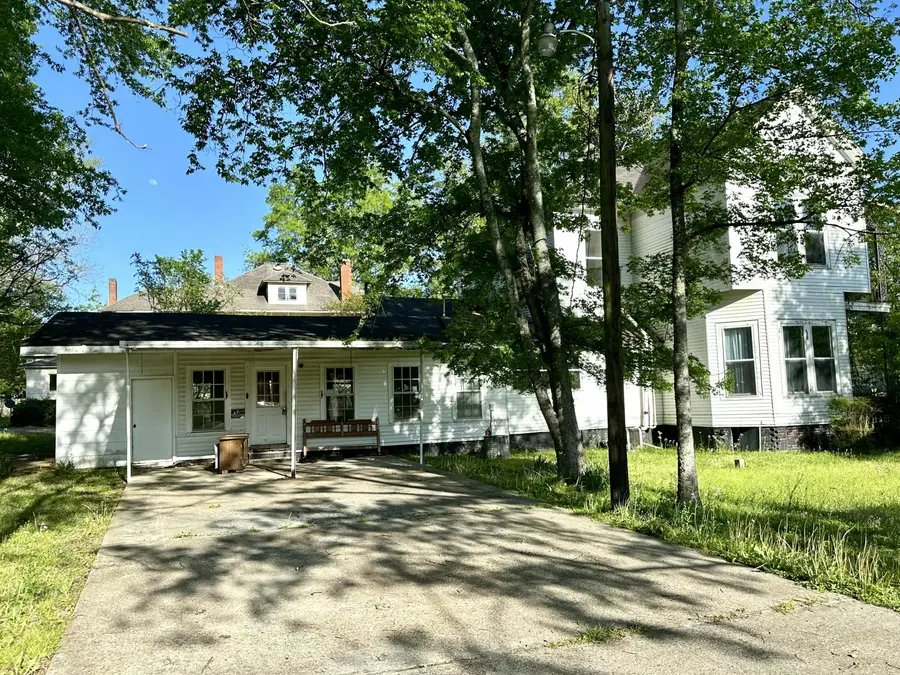 27045 E Main St, West Point, MS 39773 - #3