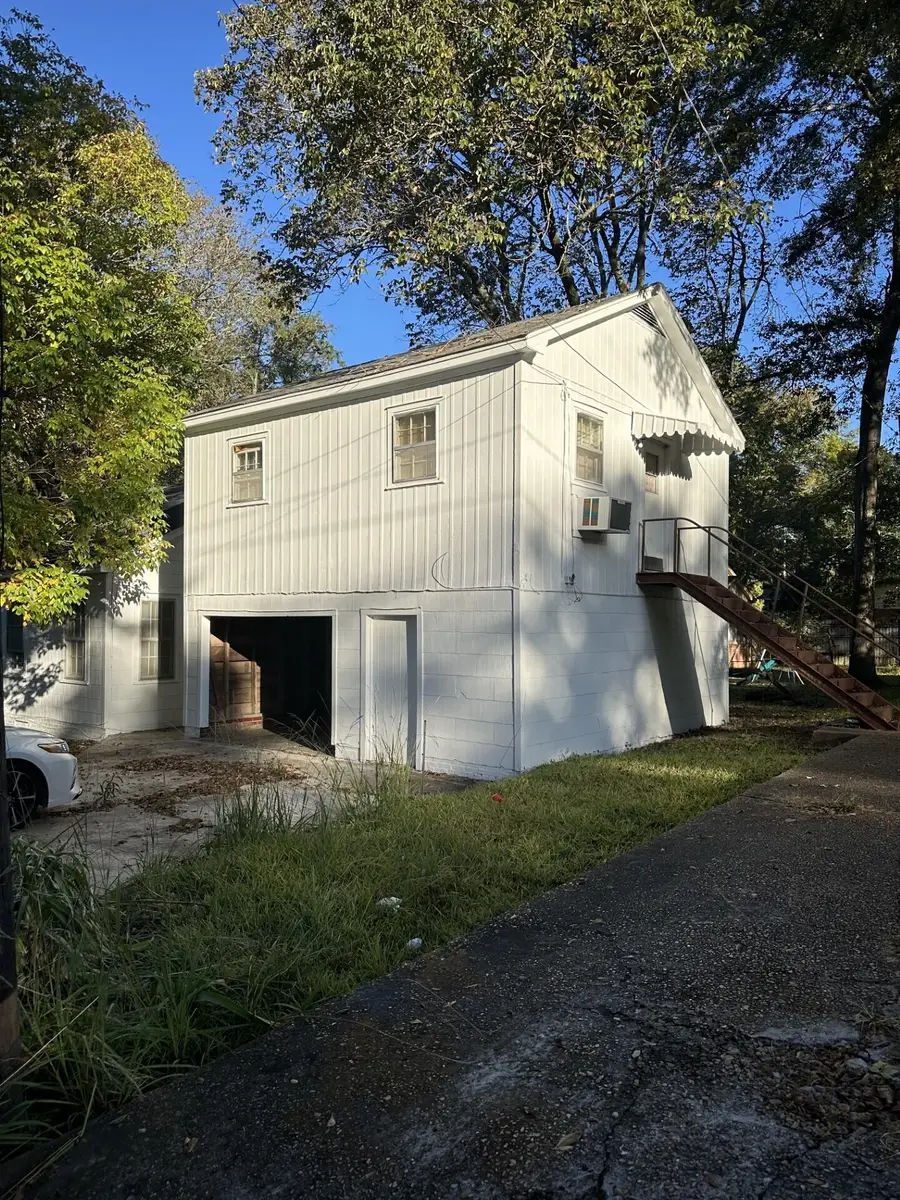 202 N Spring Ave, Louisville, MS 39339 - #3