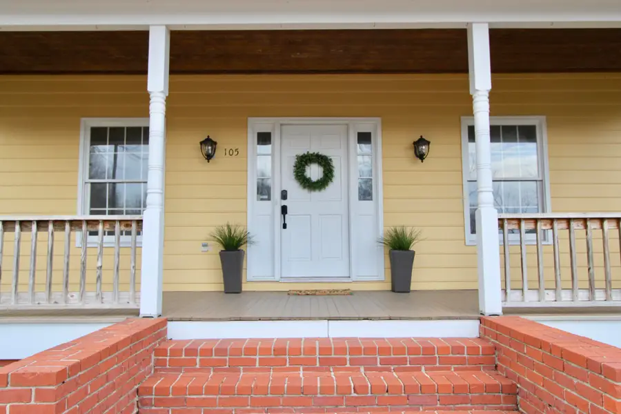 105 8th Ave, Columbus, MS 39701 - #2