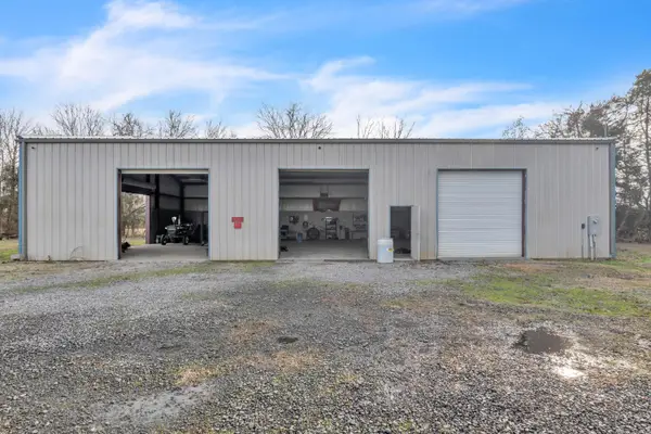 1291 S Frontage Rd, Columbus, MS 39701