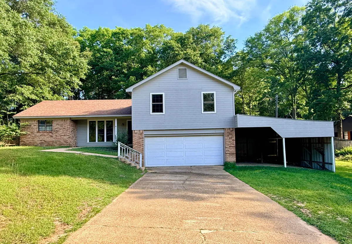 338 Pinewood, Columbus, MS 39702 - #1