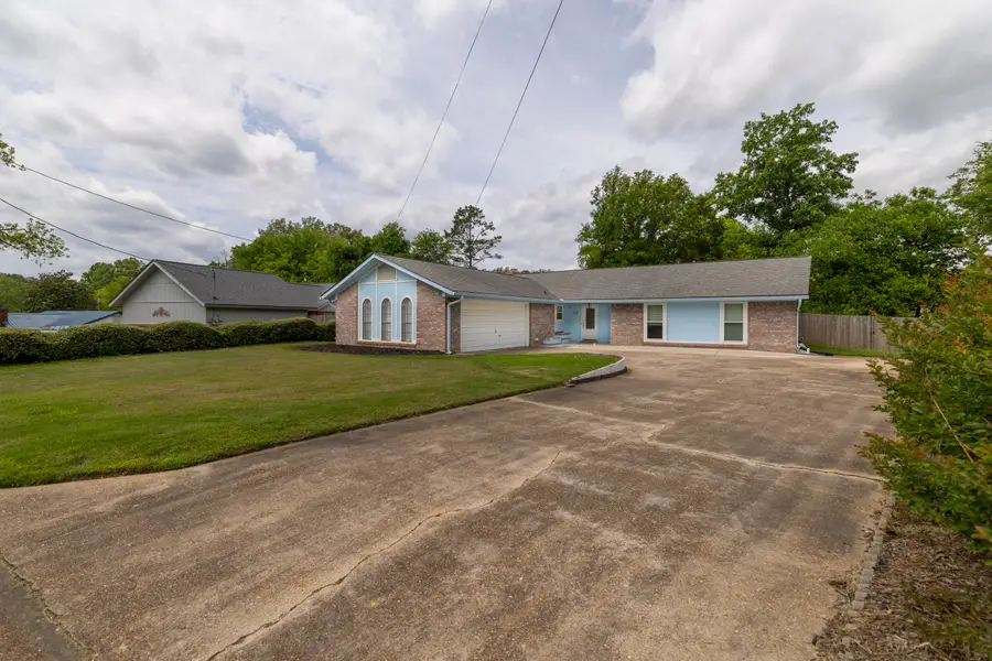 105 Mangrove Palm, Starkville, MS 39759 - #2