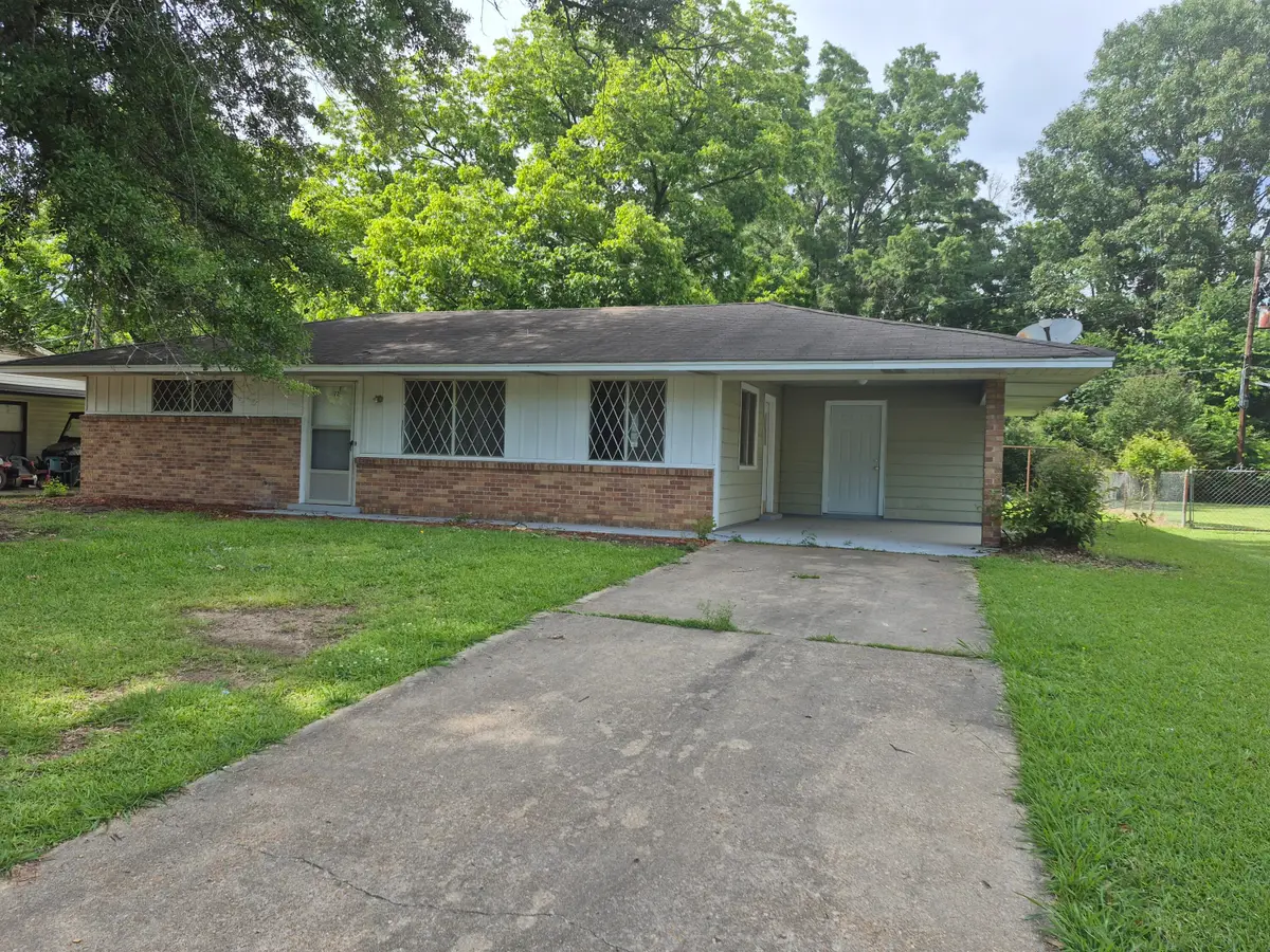 72 Cherry, West Point, MS 39773 - #1