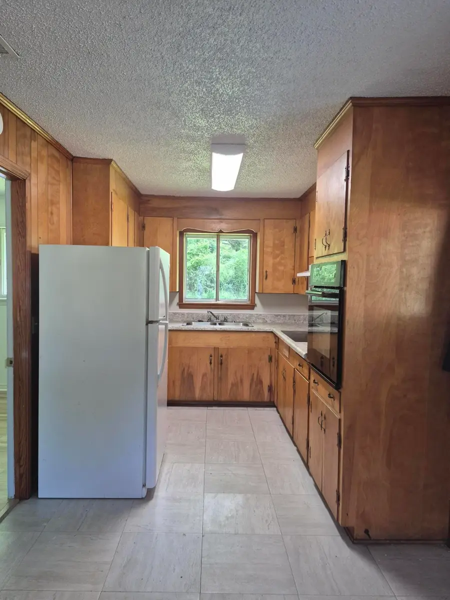 72 Cherry, West Point, MS 39773 - #2