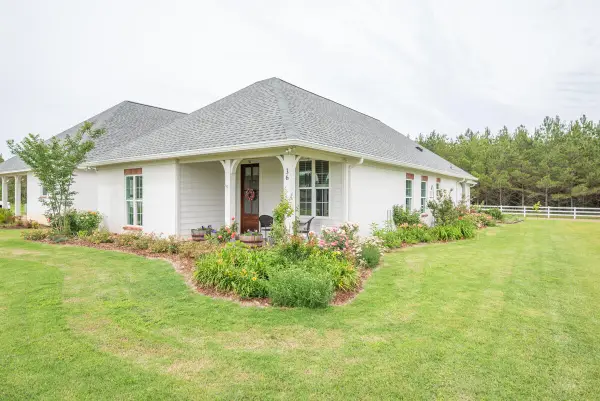 36 Lucille, Starkville, MS 39759