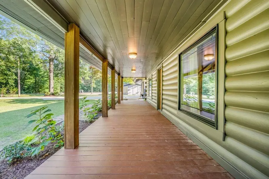 343 Lake Valley, Starkville, MS 39759 - #2