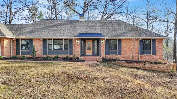 94 Huckleberry Dr, Columbus, MS 39705