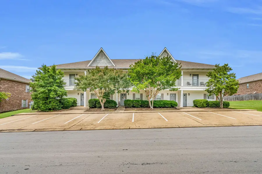 615 Mallory Ln. #2-b, Starkville, MS 39759 - #2