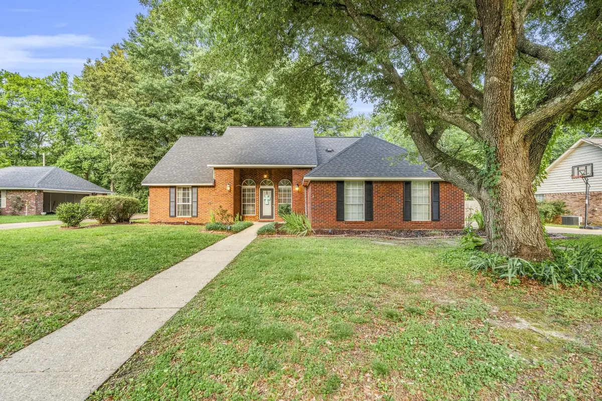 114 Dunlap, Starkville, MS 39759 - #1
