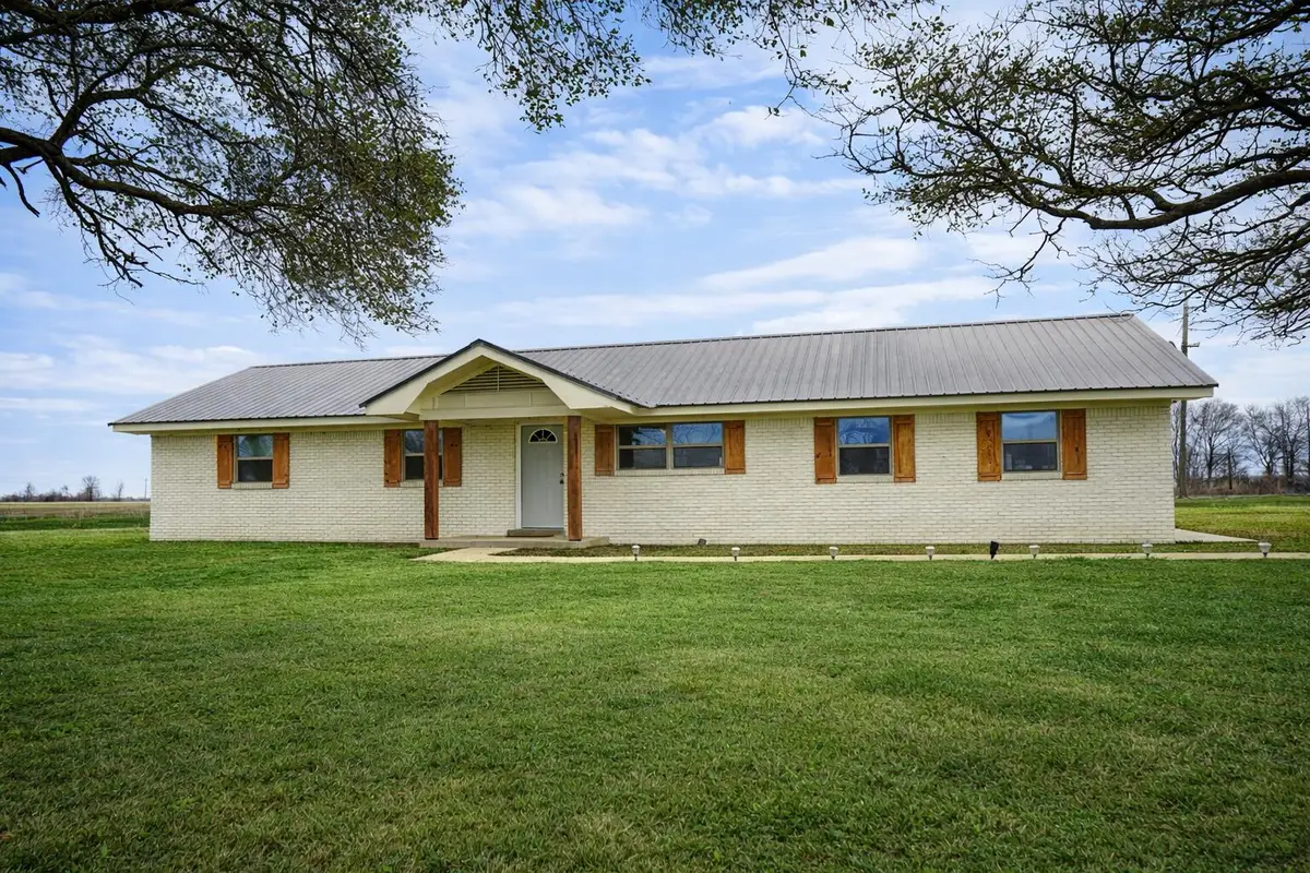 56 Kroeker Rd, Moorhead, MS 38761 - #1