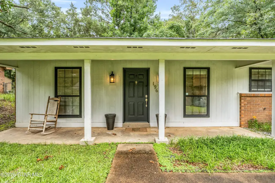 196 Deer, Columbus, MS 39702 - #3
