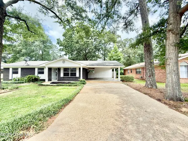 705 Emerald, Columbus, MS 39702
