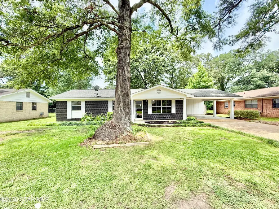 705 Emerald, Columbus, MS 39702 - #2