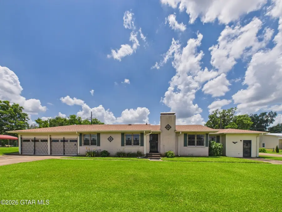 513 Montgomery, Aberdeen, MS 39730 - #2