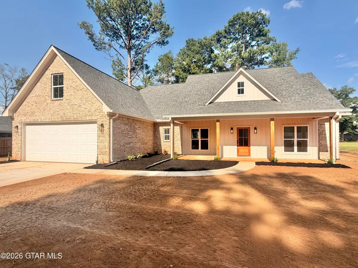 204 Meadowview, Columbus, MS 39702 - #1