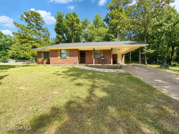 511 Deer, Columbus, MS 39702