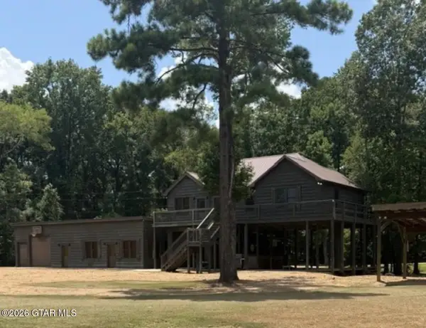 558 Humphries Cove, West Point, MS 39773
