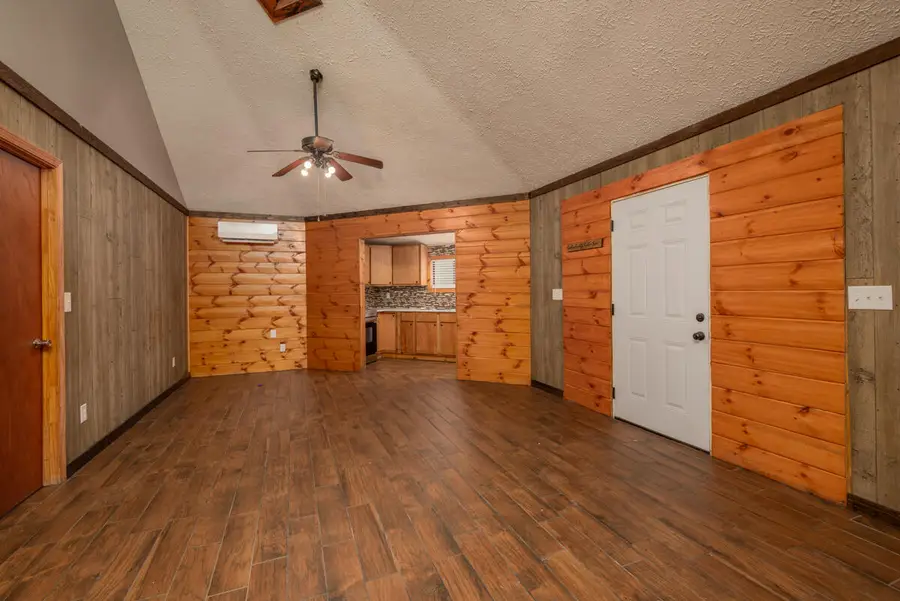 704 Roundhouse Rd, Starkville, MS 39759 - #3